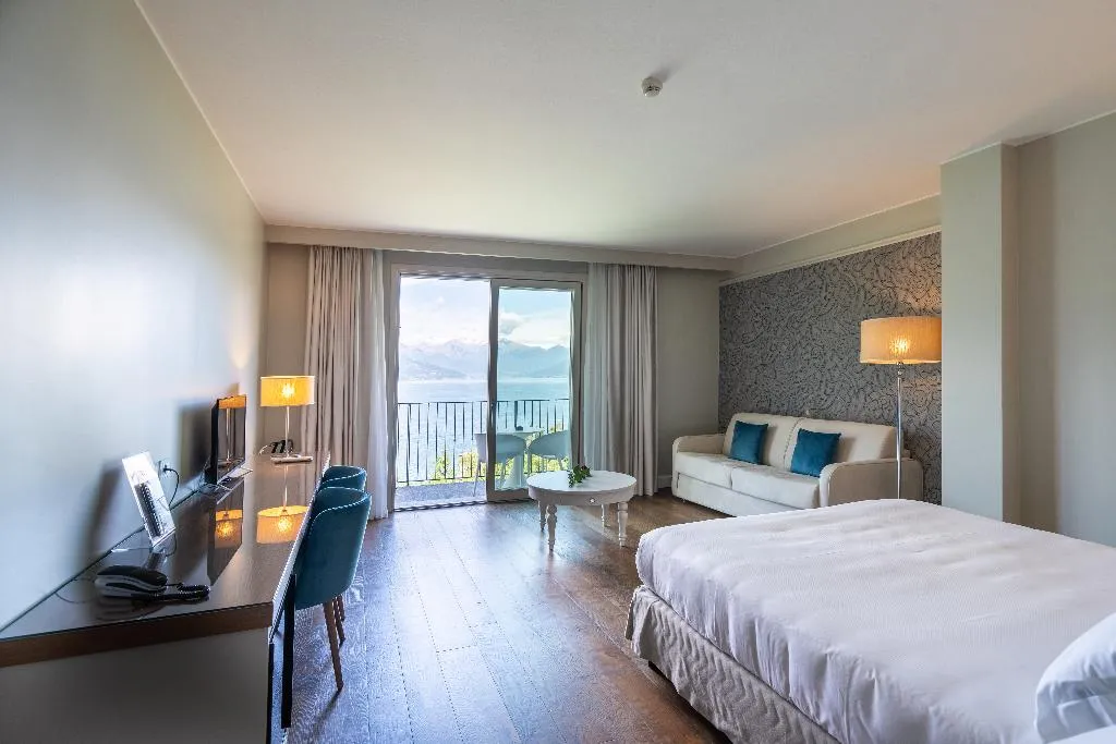 JUNIOR SUITE WITH VIEWS Room, Hotel Borgo Le Terrazze, Milan