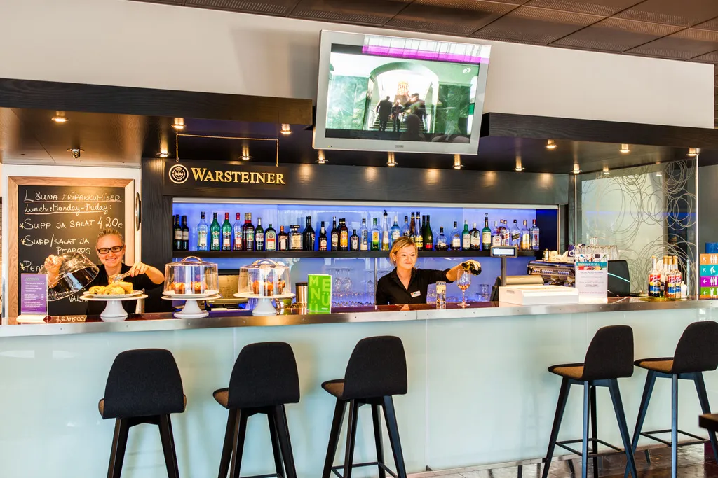 Bar, Park Inn by Radisson Central Tallinn, Tallinn