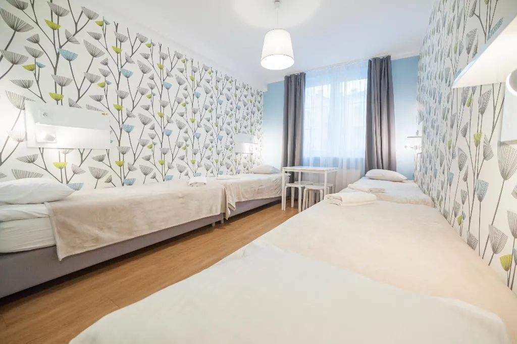 QUADRUPLE DELUXE Room, Hostel Premium Kraków, Krakow