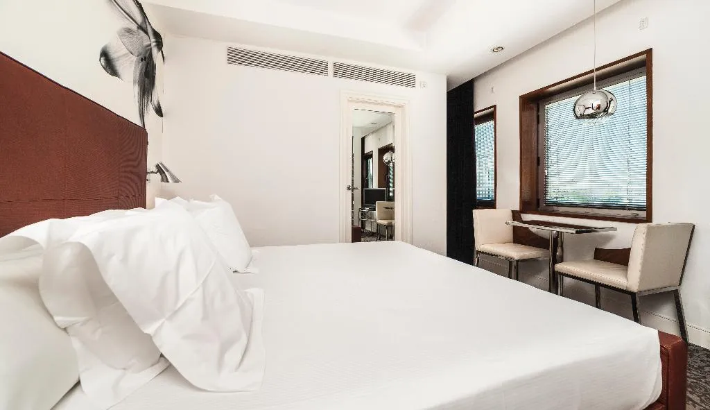 DOUBLE CITY VIEW Room, Hotel Palma Avenidas, Majorca