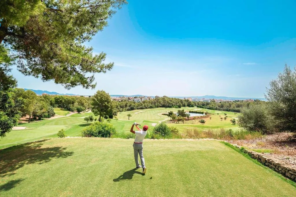 Sports and Entertainment, The St. Regis Mardavall Resort, Majorca