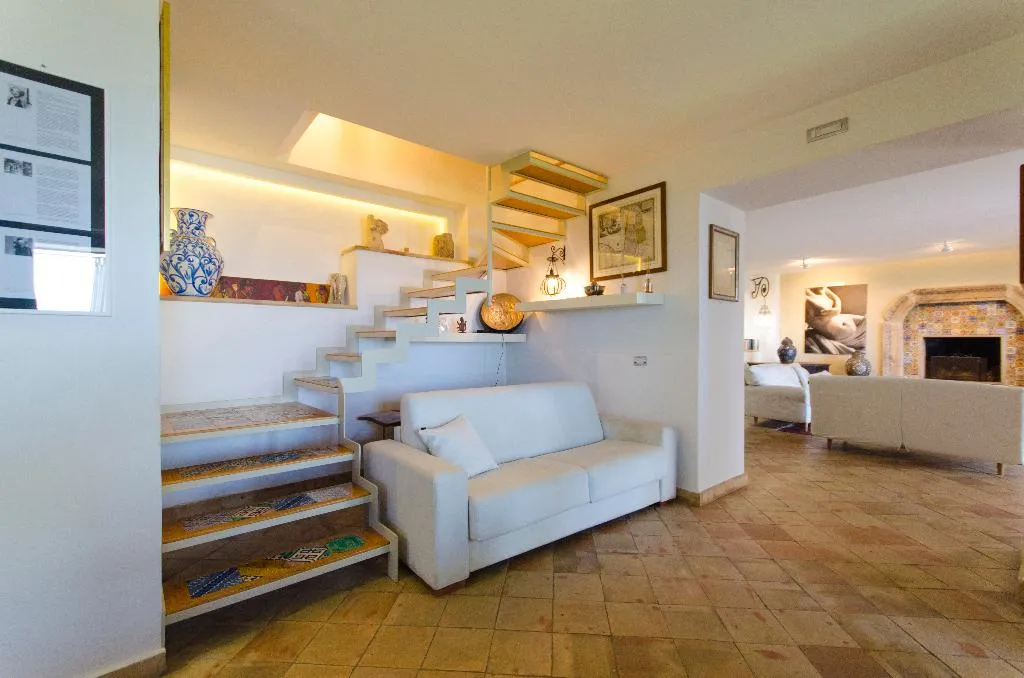 VILLA CAPACITY 8 Room, Villa Zagara Garden, Taormina