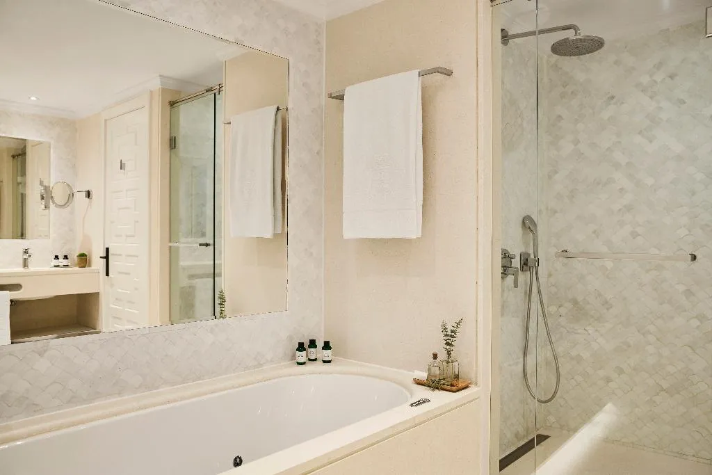 SUITE DELUXE Room, Marbella Club Hotel, Costa Del Sol