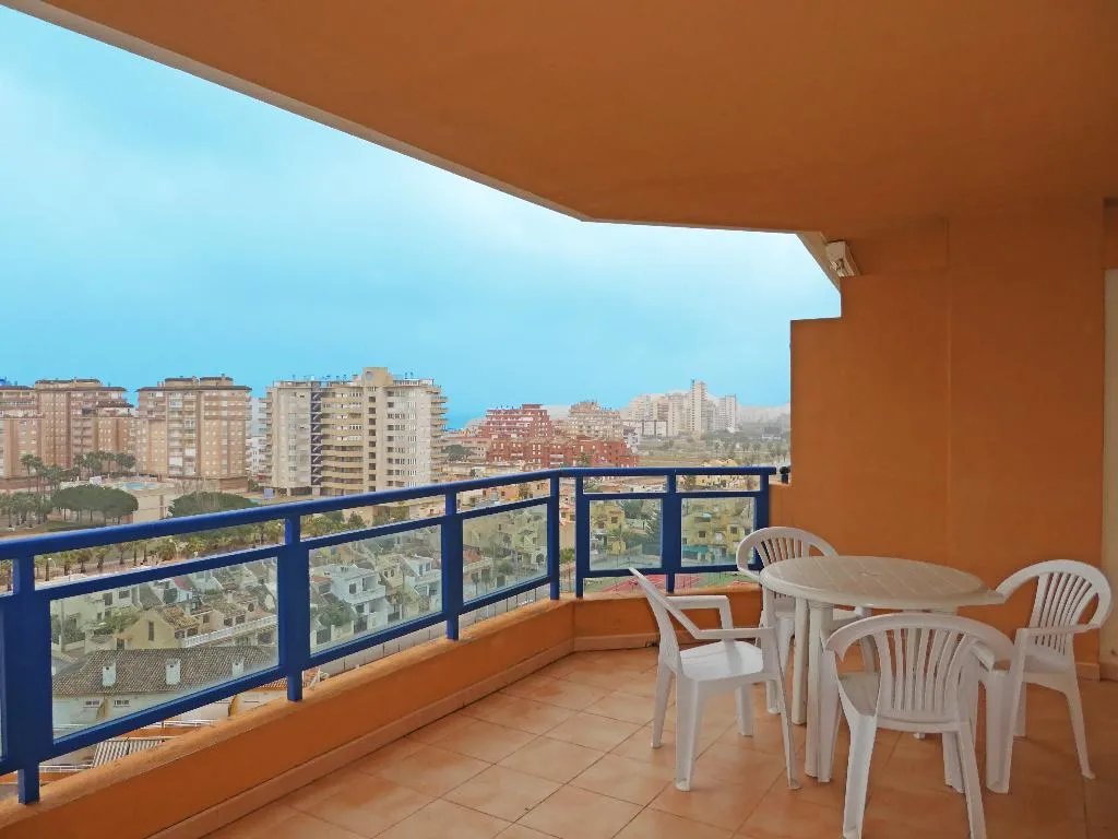 Terrace, Apartamentos Tavernes Gandia 3000, Valencia