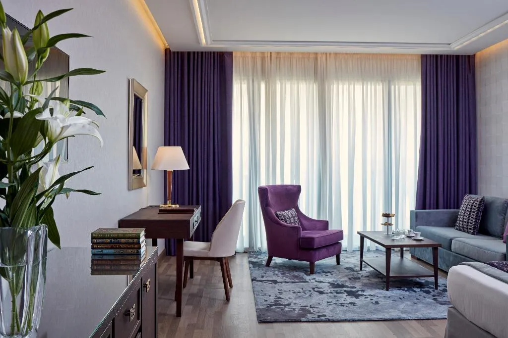 TRIPLE EXECUTIVE Room, Electra Metropolis, Athens