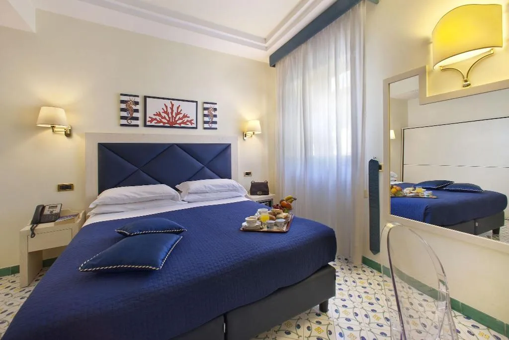 DOUBLE STANDARD Room, Del Mare, Naples