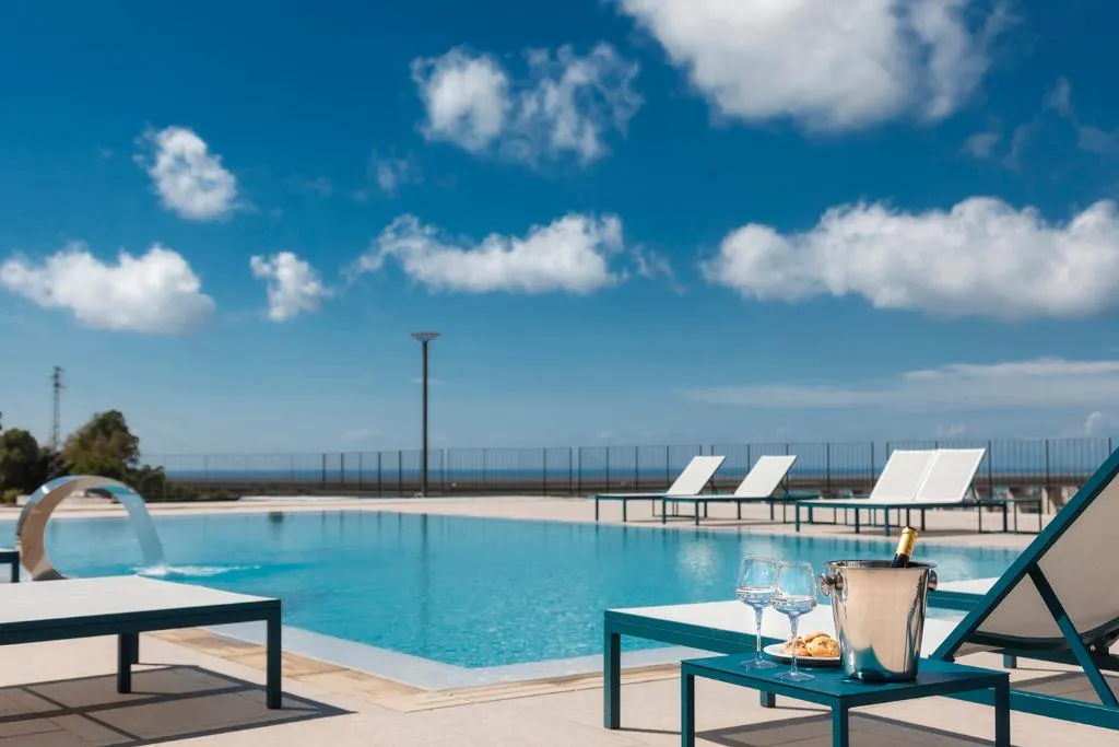 Pool, Borgo D'orlando, Catania