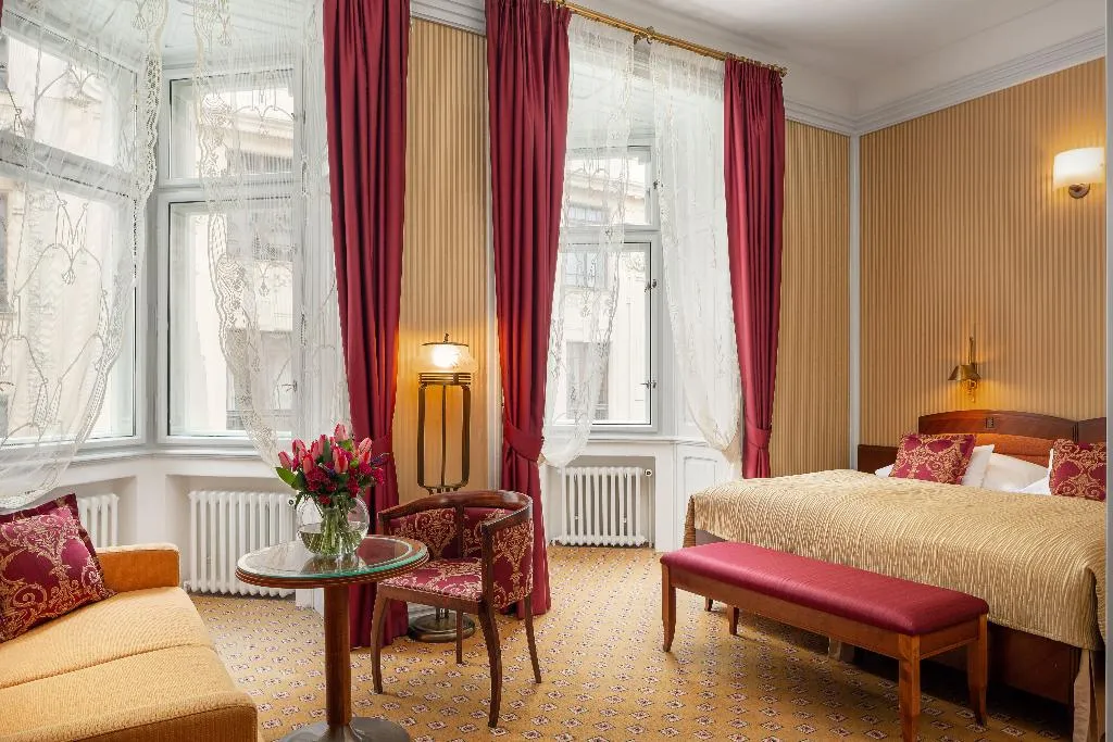 Double or Twin EXECUTIVE Room, Hotel Paris Prague, Prague