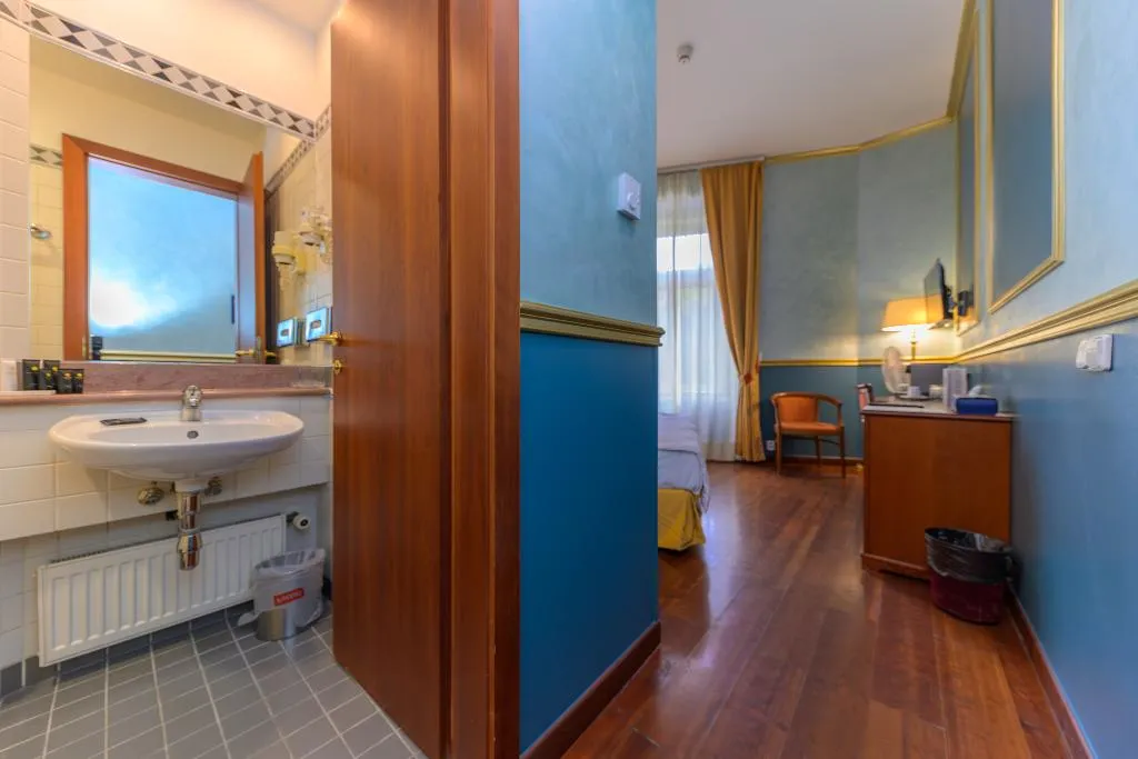 FAMILY ROOM SUPERIOR Room, Hotel Kinsky Fountain, Prague