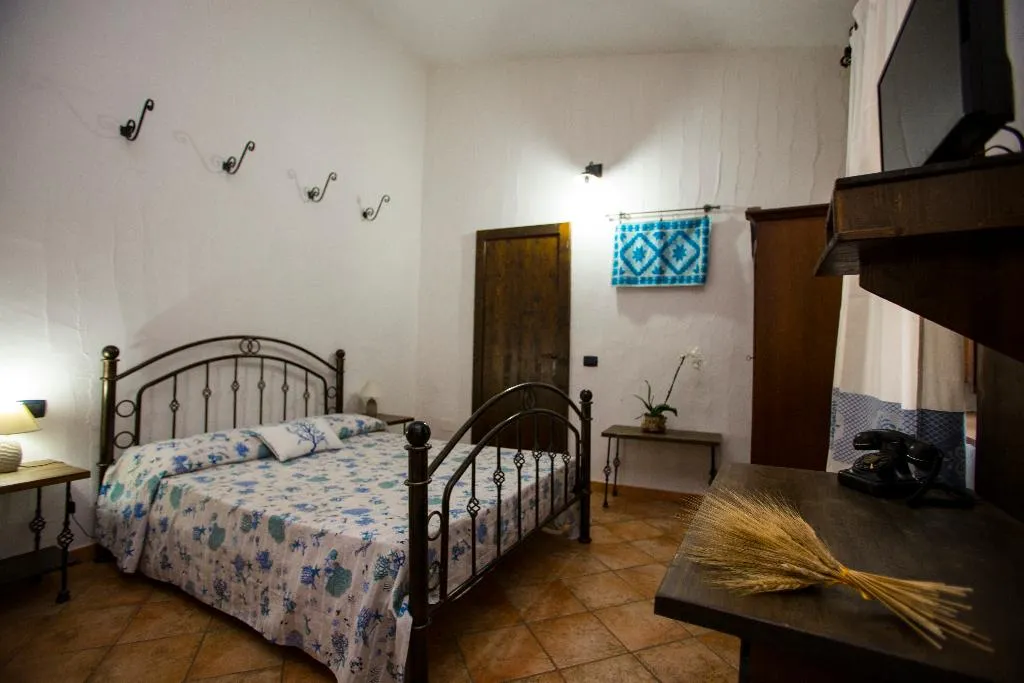 FAMILY ROOM STANDARD Room, Il Monastero, Cagliari