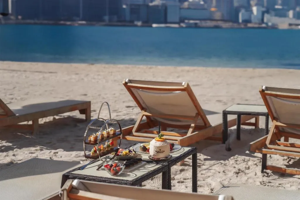 Beach, NH Collection Dubai The Palm, Dubai