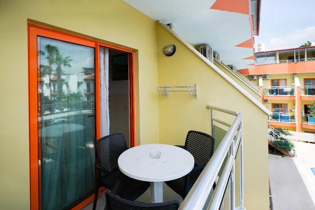 Terrace, Wassermann, Antalya