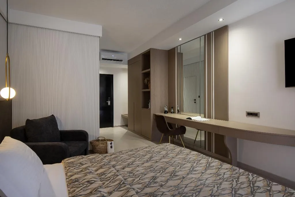 JUNIOR SUITE ONE BED Room, Core Hotel, Halkidiki
