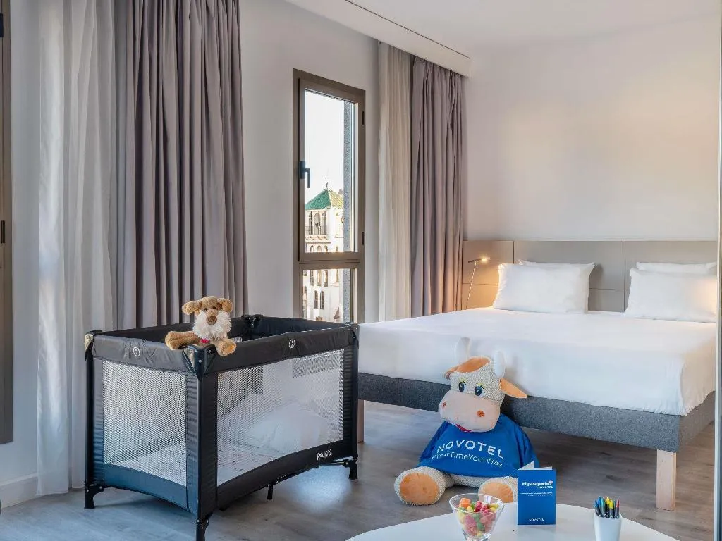 SUITE WITH VIEWS Room, Novotel Suites Malaga Centro, Costa Del Sol