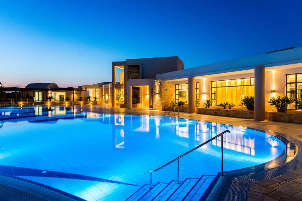 Pool, Grand Hotel Holiday Resort, Crete