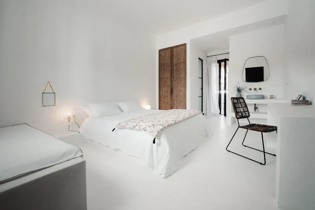 SUITE WITH JACUZZI Room, Koukoumi Vegan Boutique Hotel, Mykonos