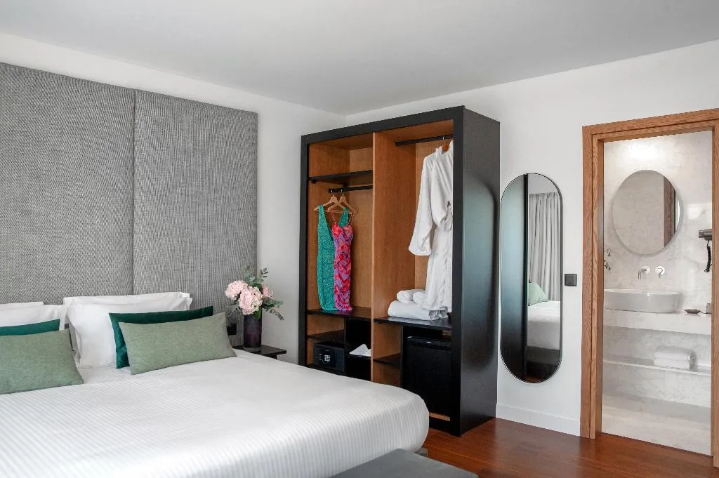 DOUBLE DELUXE Room, The Athenaeum, Athens