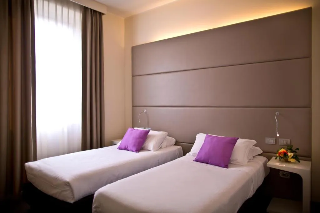 TRIPLE CLASSIC Room, TH Assisi- Hotel Cenacolo, Perugia
