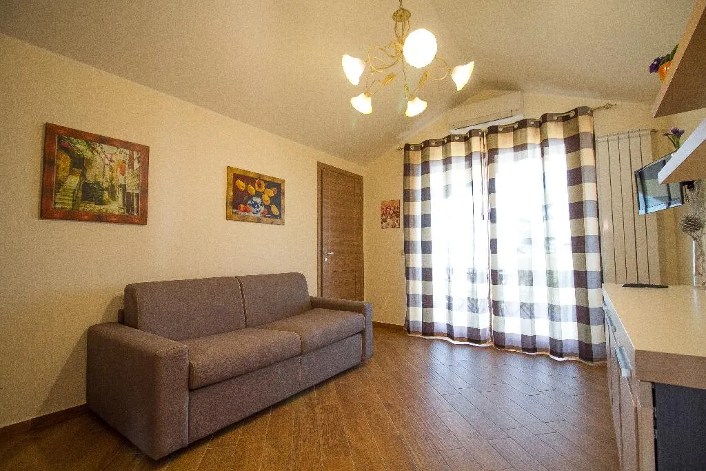 APARTMENT LUXURY Room, Etna Royal View, Catania