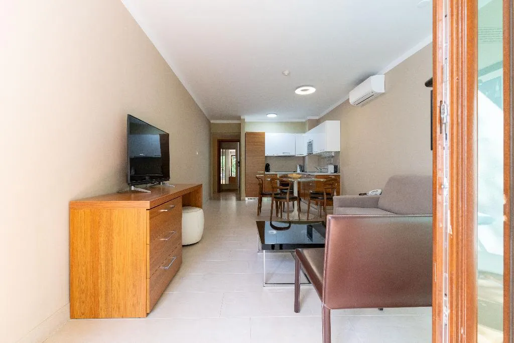 APARTMENT TWO BEDROOMS Room, The Residence, Split