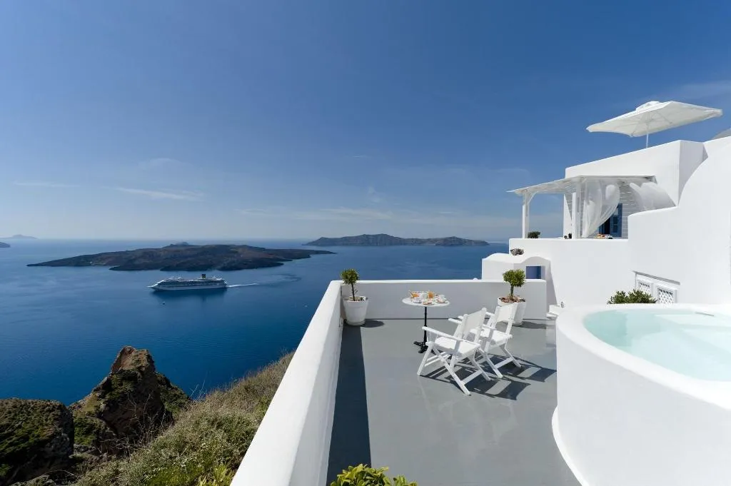 General view, Kamares Apartments, Santorini