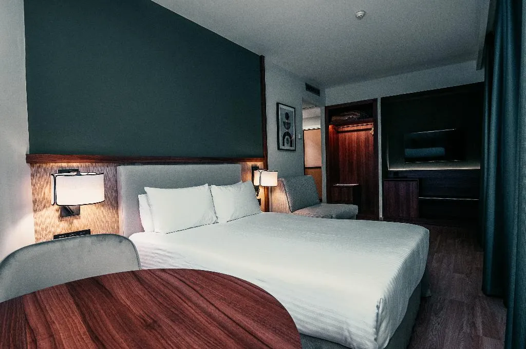 DOUBLE QUEEN SIZE BED Room, Hotel Elche Centro Affiliated by Melia, Costa Blanca