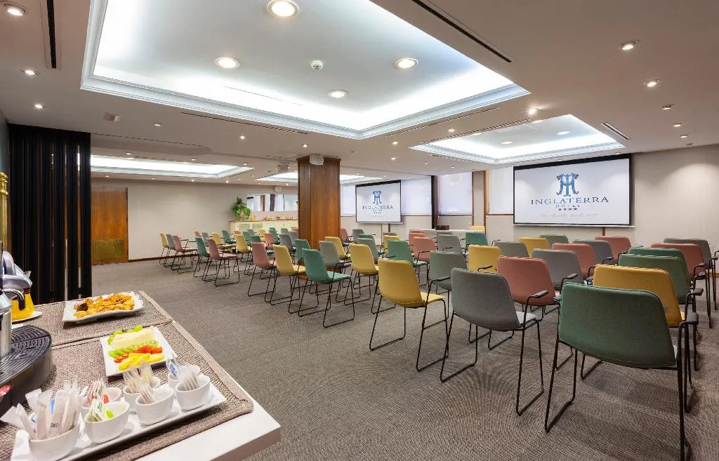 Conferences, Inglaterra, Seville