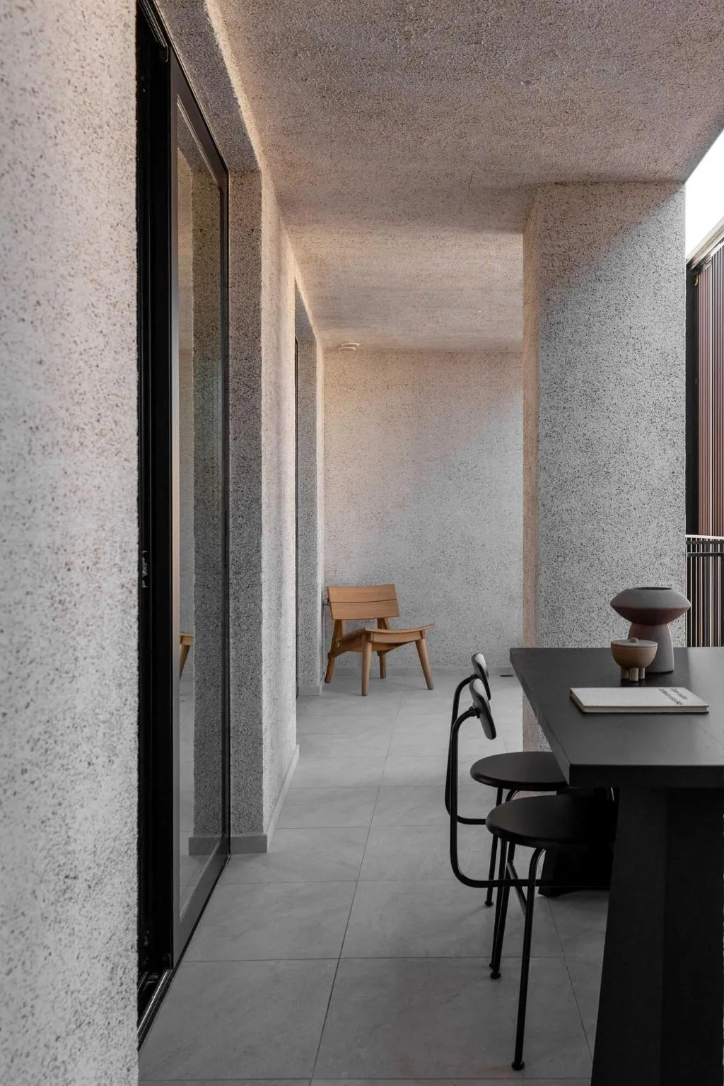 Room, Newel Psychiko, Athens