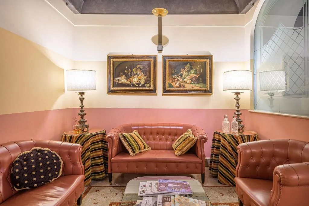 Lobby, Sant'Anna, Rome