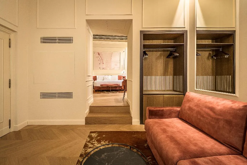 JUNIOR SUITE DELUXE Room, Palazzo Montebello, Florence
