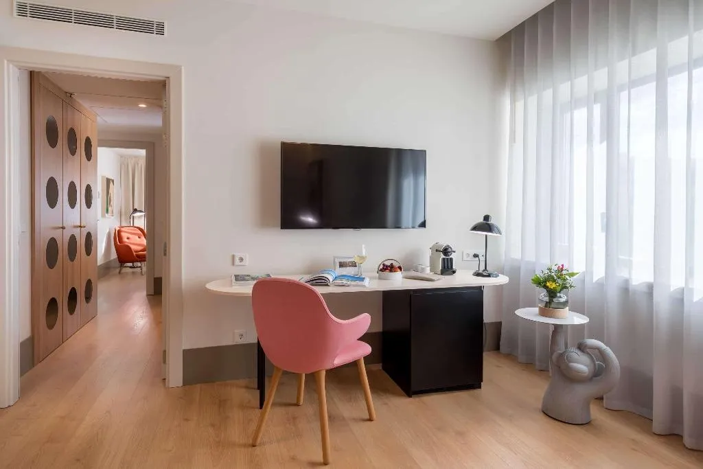 SUITE TWO BEDROOMS Room, Barceló Torre de Madrid, Madrid