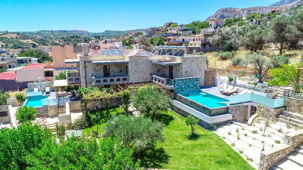 Pool, Asion Lithos, Crete