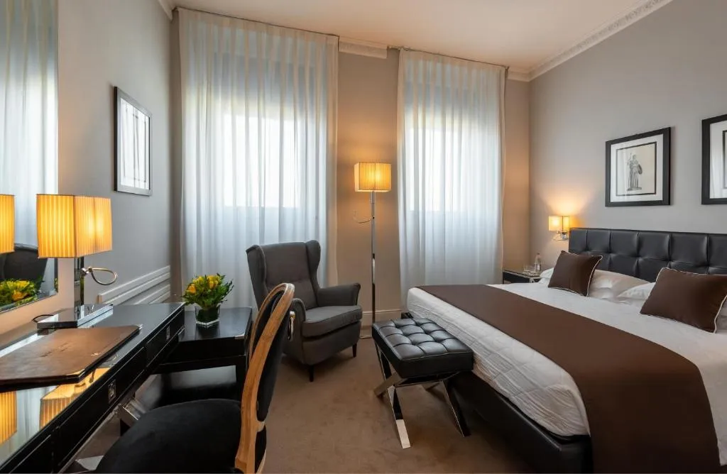 DOUBLE ECONOMY Room, Roma, Florence