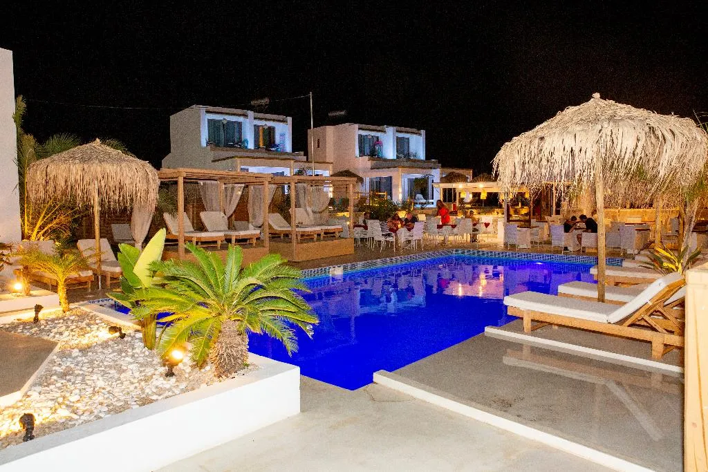 JUNIOR SUITE DELUXE WITH PRIVATE POOL Room, Alia suites & Alia beachfront suites and spa, Rhodes