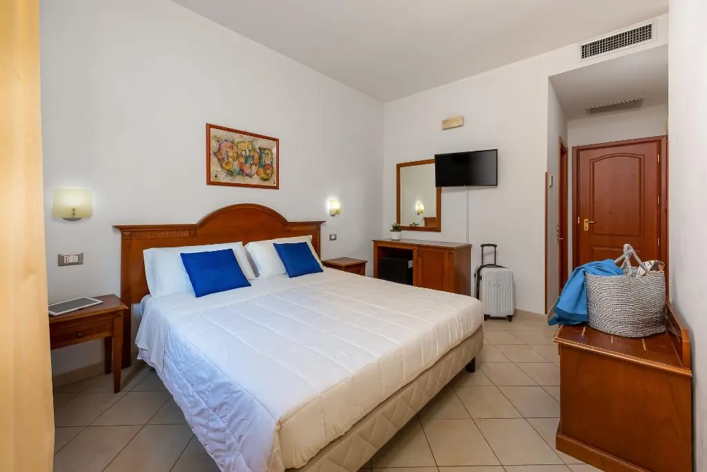 DOUBLE CLASSIC Room, Helios Hotel, Palermo