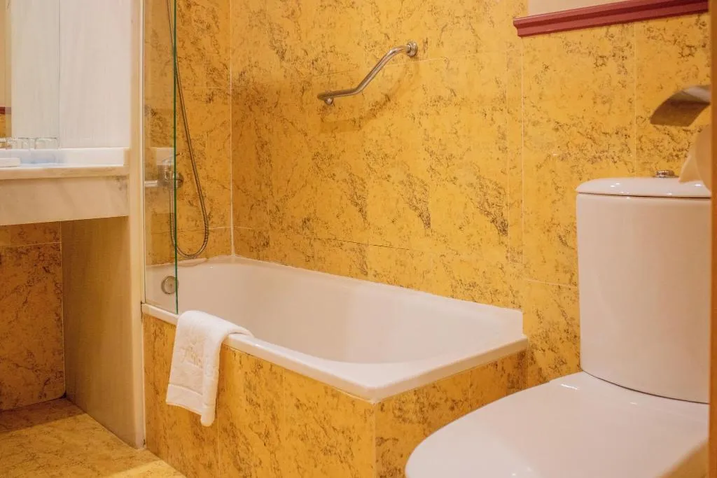 Room, Yit Vereda Real, Andalucia
