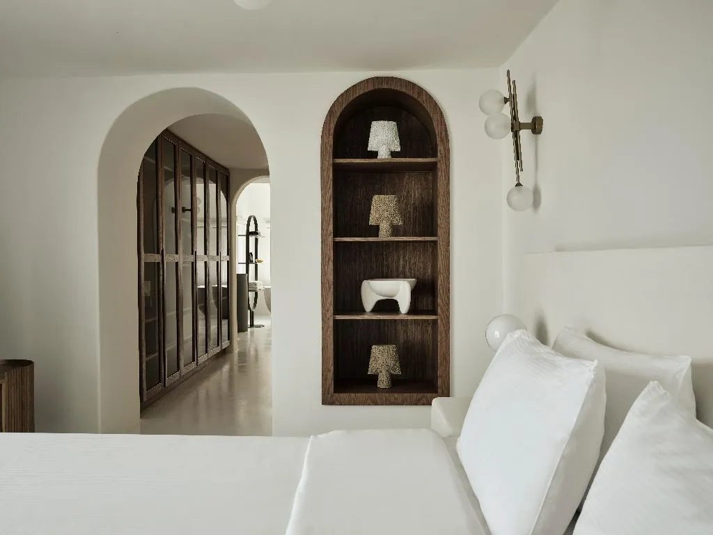 SUITE CAPACITY 2 Room, Andronis Boutique, Santorini