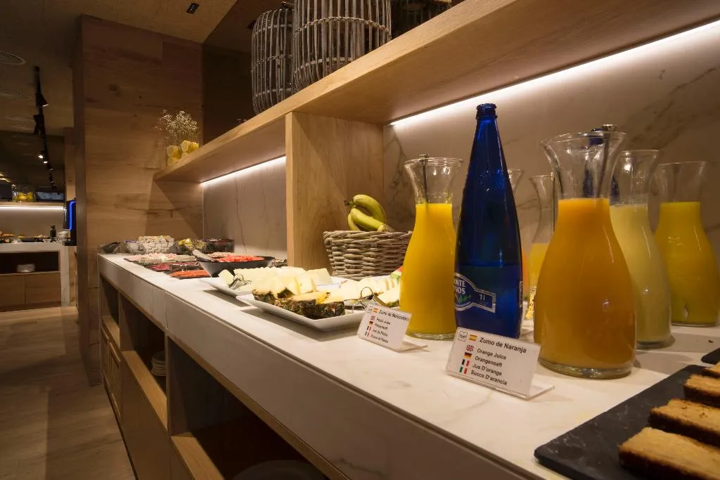 Restaurant, Zenit Sevilla, Seville