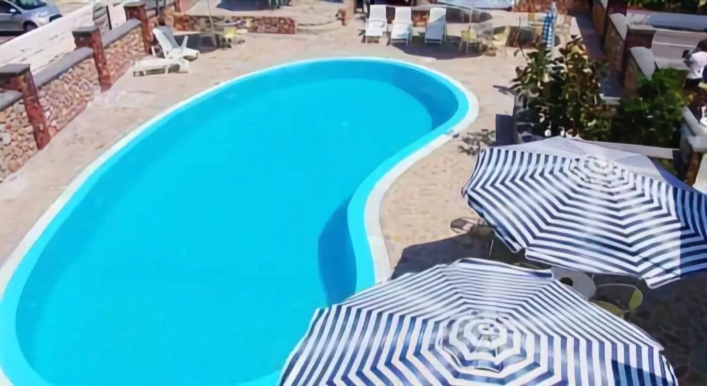 Sports and Entertainment, Hotel Babis, Santorini