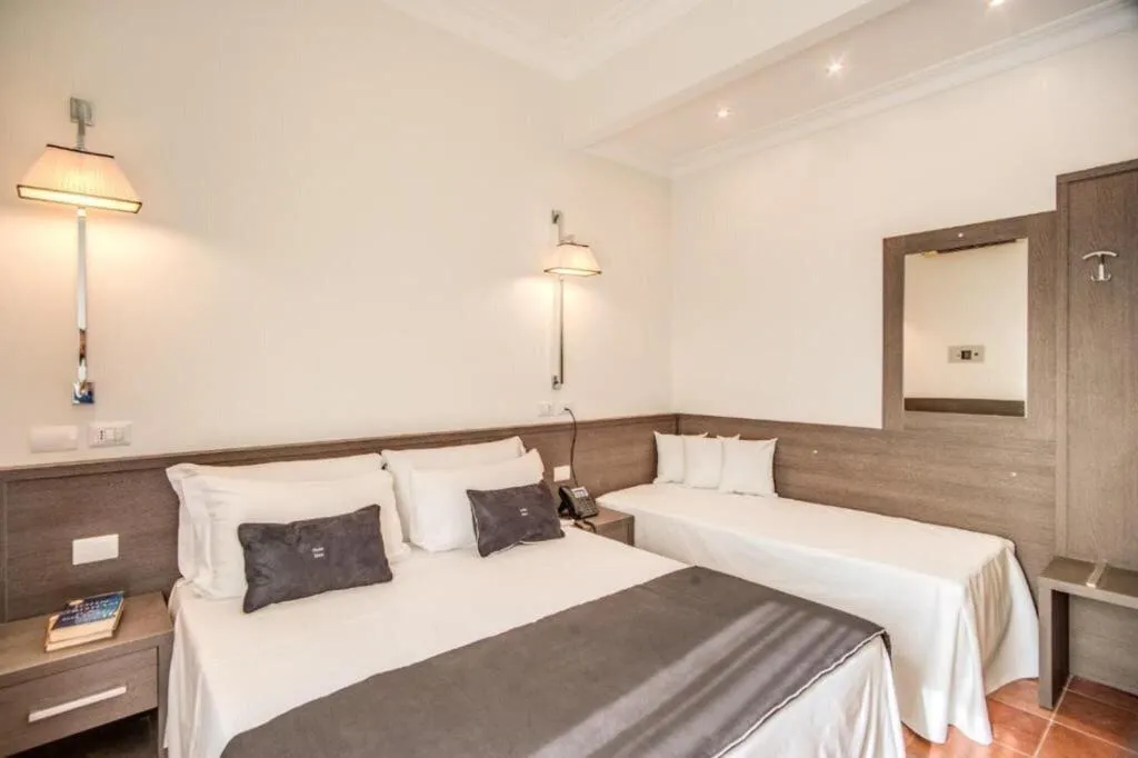 Room, Hotel Mirti, Rome