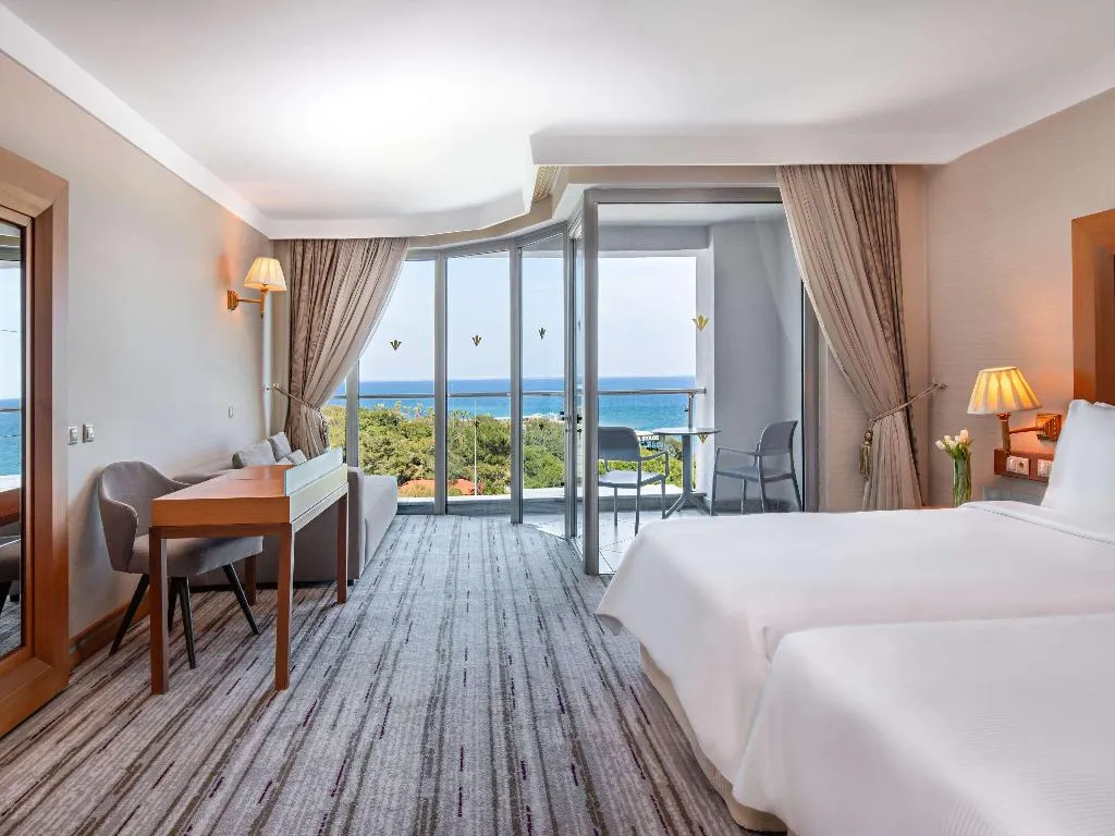 Room, Rixos Sungate Land of Legend Theme Park FreeAcces, Antalya