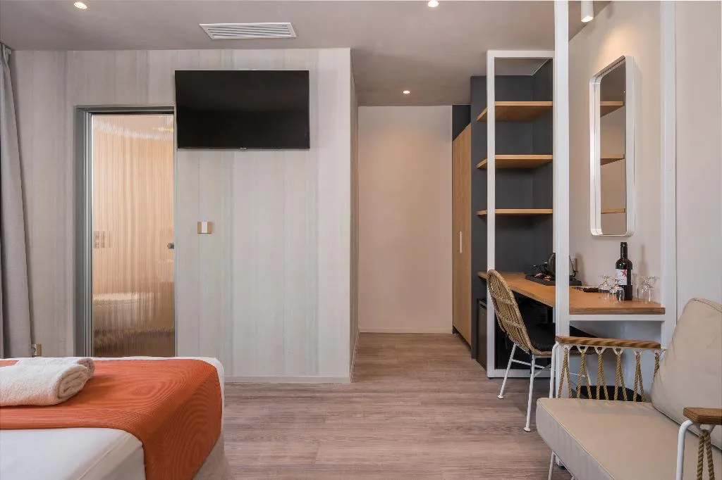 DOUBLE PREMIUM Room, Corissia Beach, Crete
