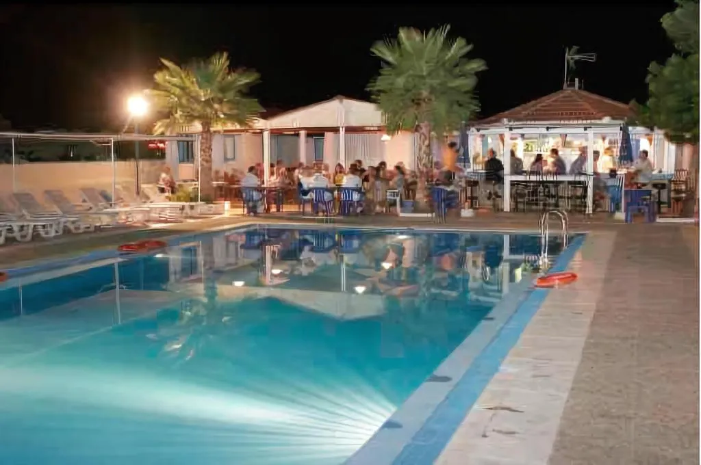 Sports and Entertainment, Hotel Triton, Crete