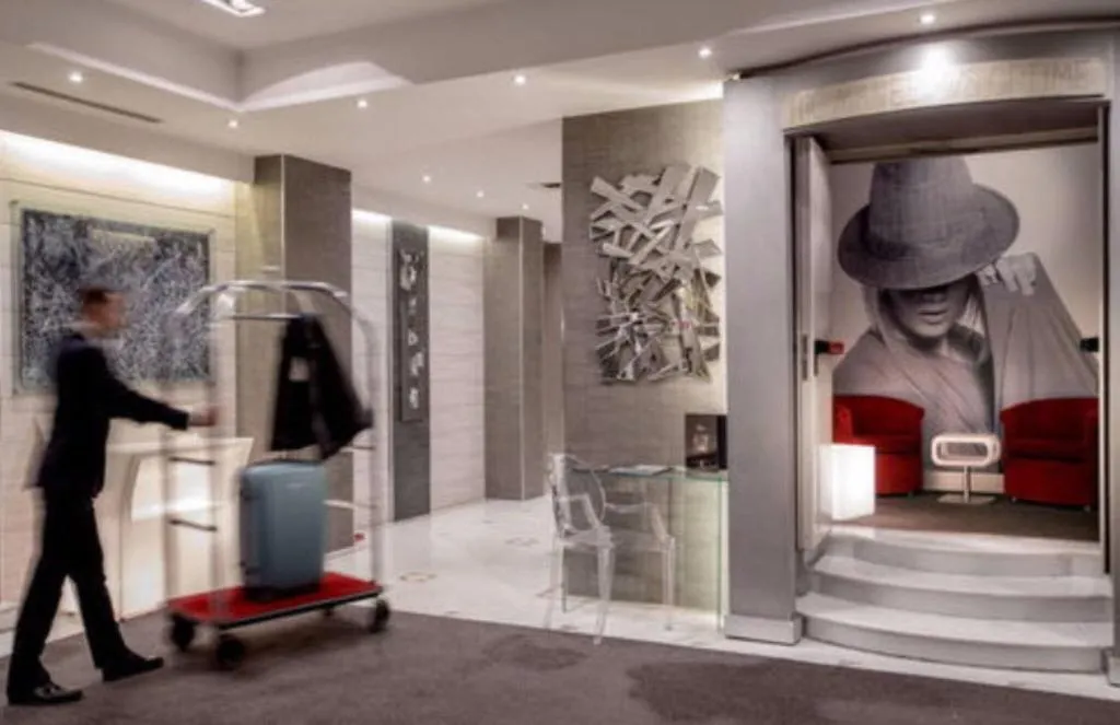 Lobby, Ariston, Rome