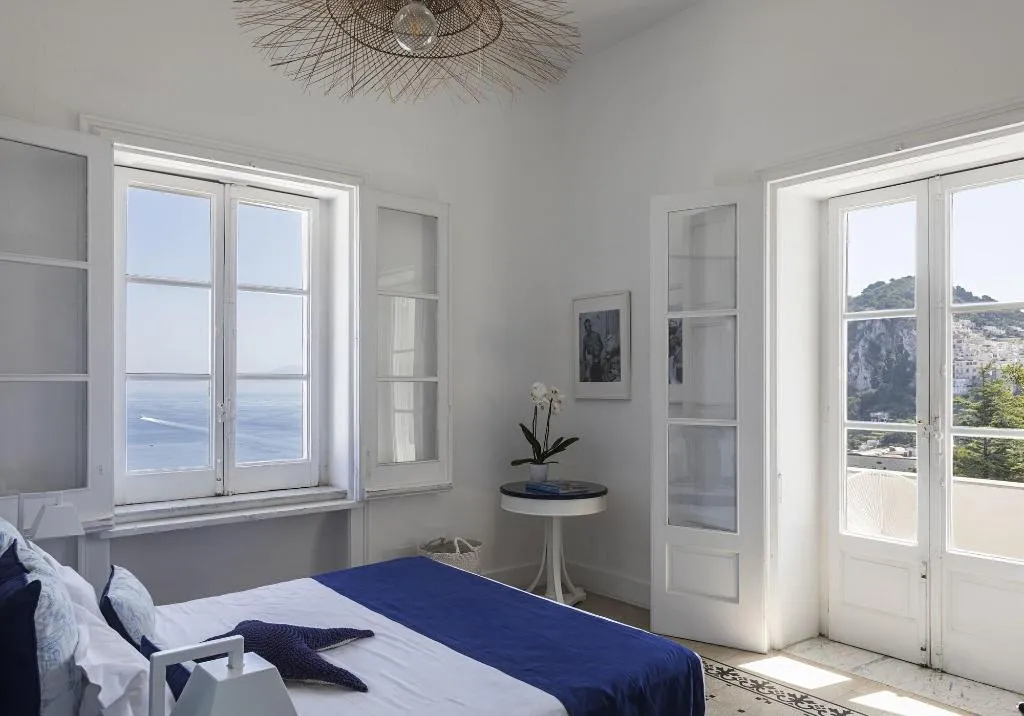 DOUBLE DELUXE SEA VIEW Room, Villa La Pergola Capri, Naples
