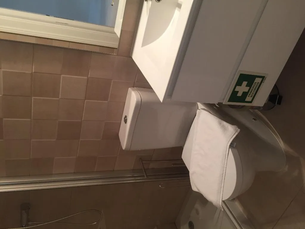 APARTMENT SUPERIOR ONE BEDROOM Room, Dalma Flats, Lisbon