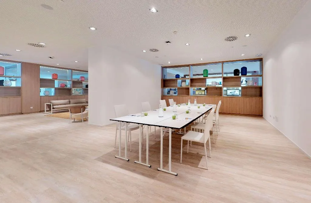 Conferences, Melia Calvia Beach, Majorca
