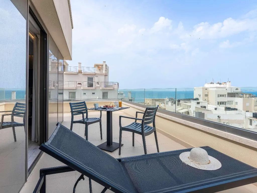 Double or Twin DELUXE SEA VIEW Room, Ibis Styles Heraklion Central, Crete