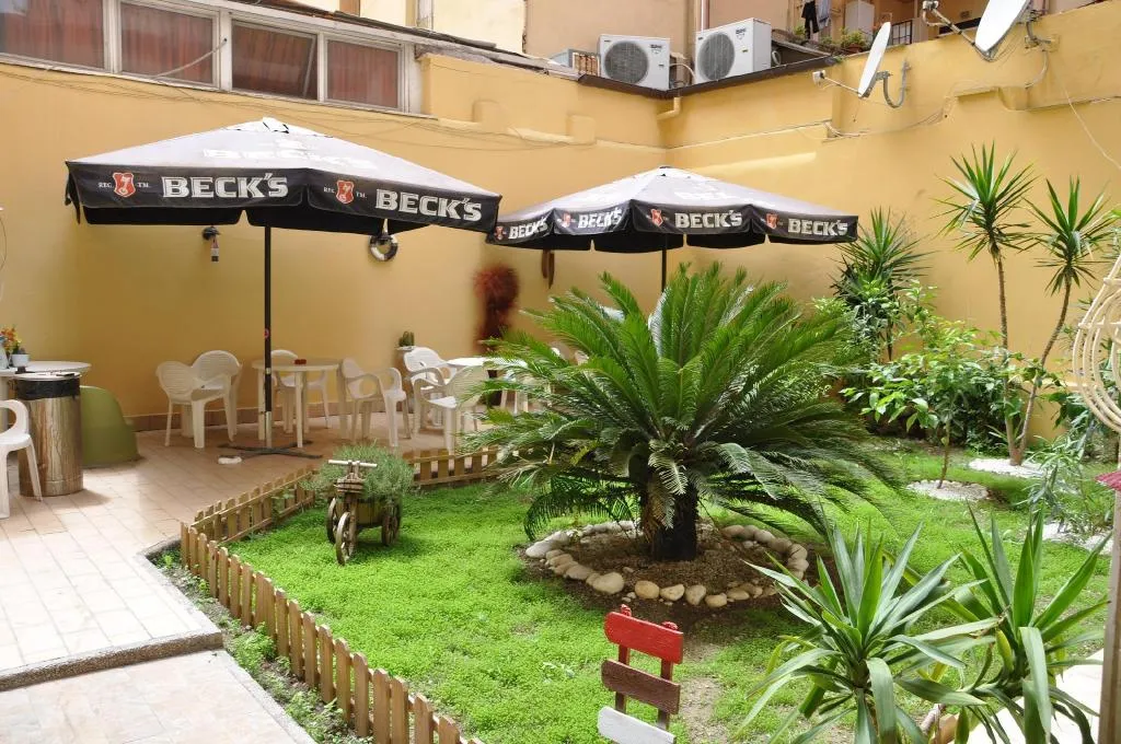 General view, Freedom Traveller, Naples