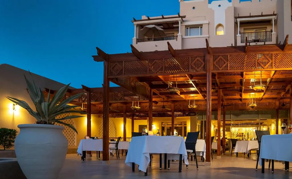 Bar, Kempinski Hotel Soma Bay, Red Sea Riviera